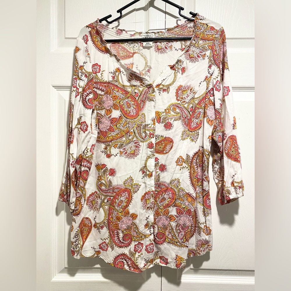 Ariat Paisley Print Button Up Shirt Size Medium